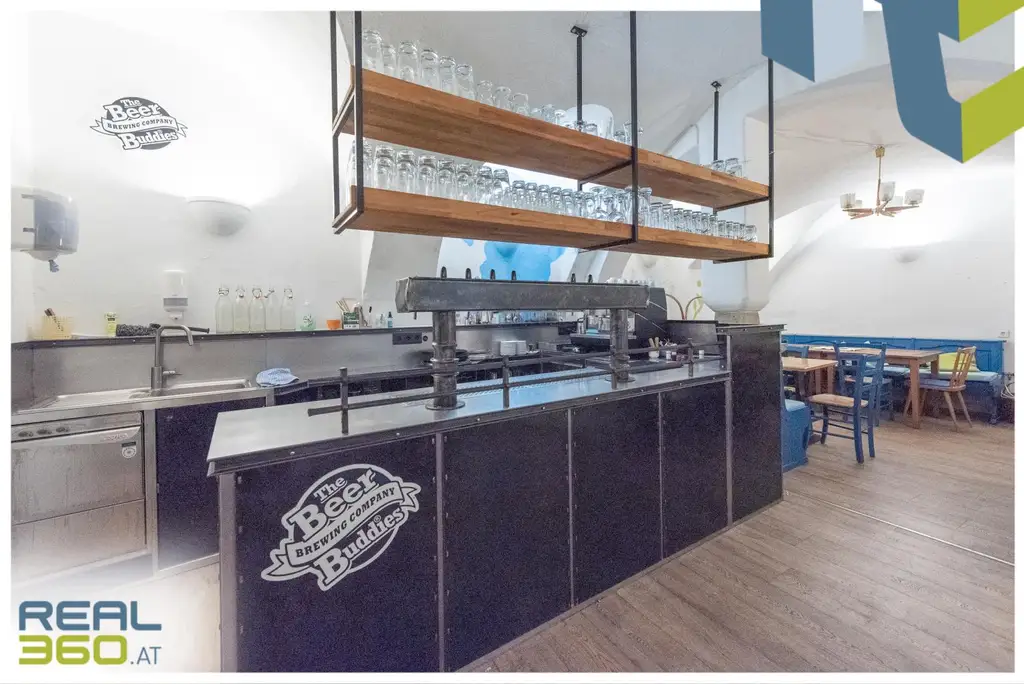 Sehr gut gelegenen Gastronomiefläche mit Gastgarten zum sofortigen Start zu vermieten!