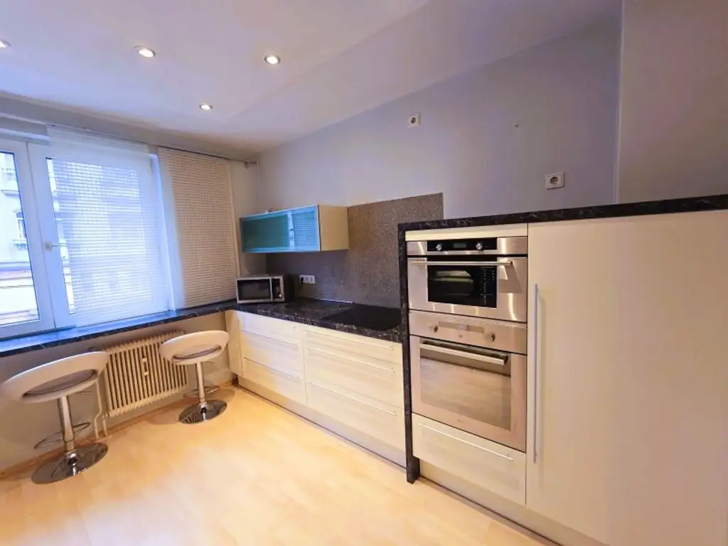 ++ TOP Ausstattung ++ 2 ZIMMER++ Extra moderne DAN-Einbauküche 10m² ++ 1100 HERZGASSE ++