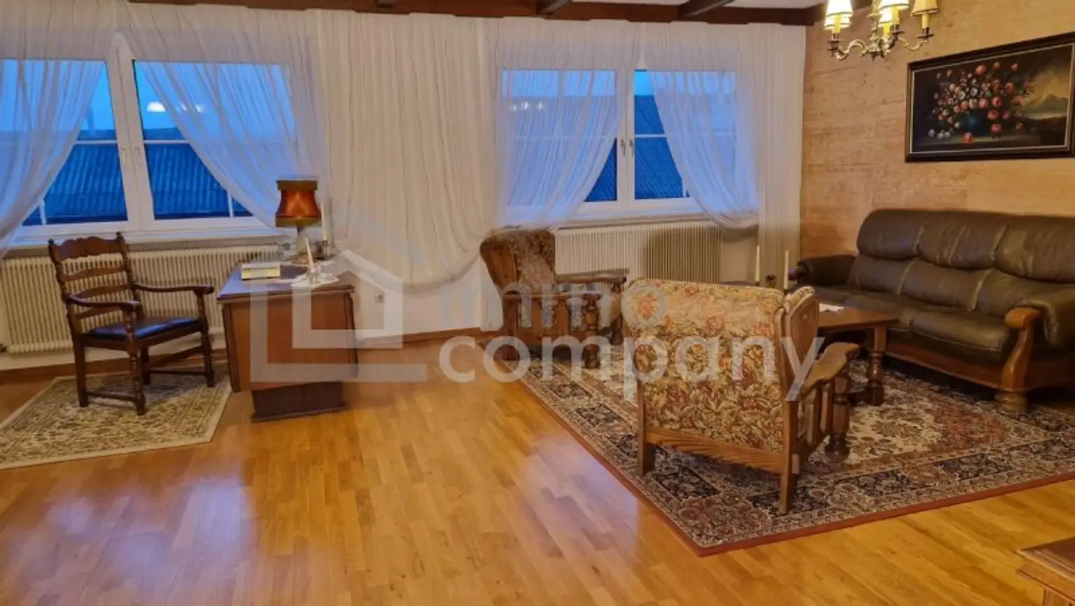 Platz ohne Ende - MEHRFAMILIENHAUS - EFH mit Einliegerwohnung & Nebengebäuden!