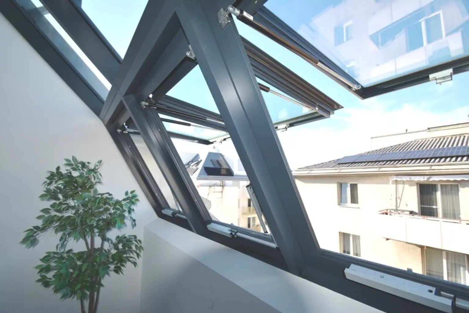 Erstbezug Nähe Hauptbahnhof !  77,5 m2 exklusives Dachgeschoss mit Wintergarten