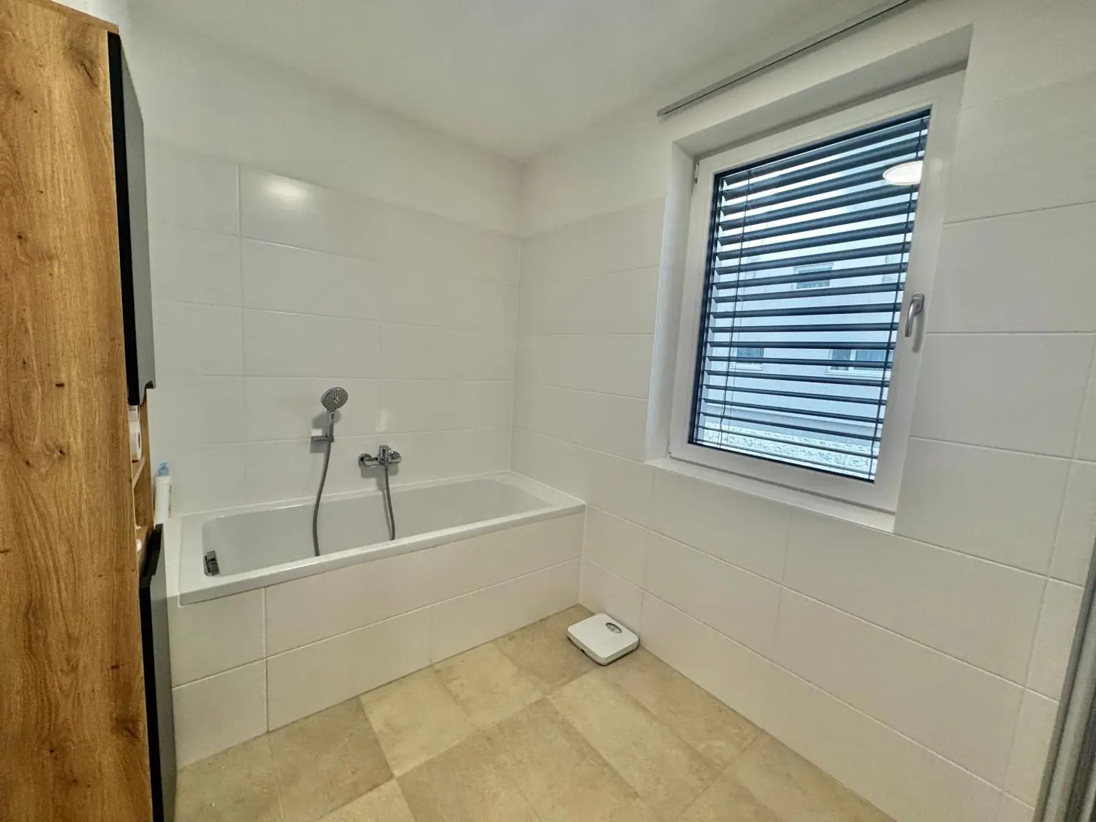 Schöne neuwertige Wohnung in Linz!!