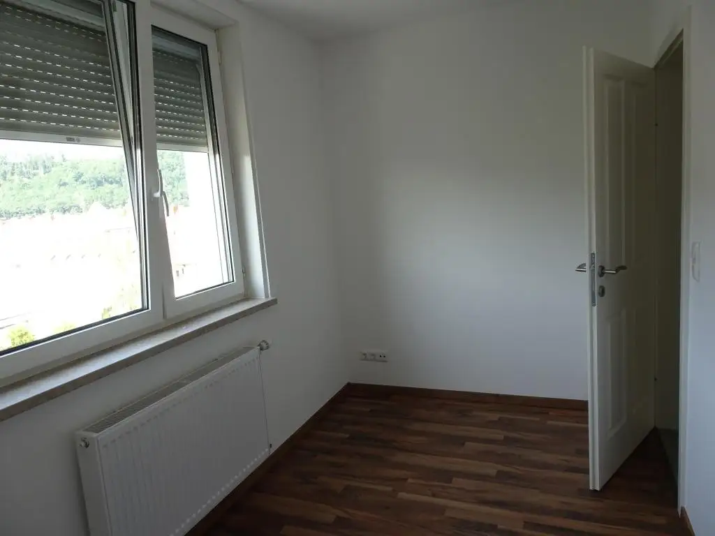 2,5-Zimmer-Wohnung mit Balkon und Mieter!