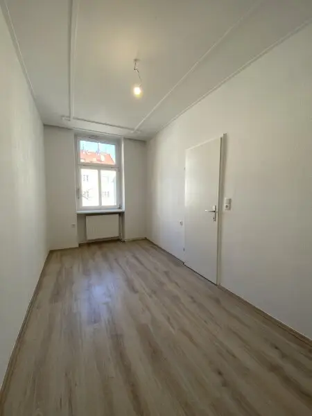 Helle 4-Zimmer Wohnung in der Halirschgasse  zu vermieten