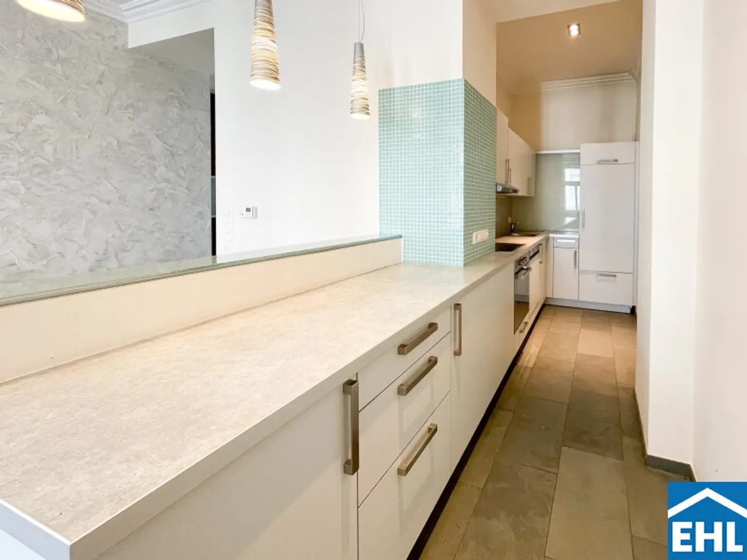 Nähe U4 Pilgramgasse: 2 Zimmerwohnung in schön saniertem Altbau