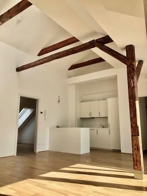 Geförderte 3-Zimmer Dachgeschoss-Wohnung mit Lift - Nähe FH ab 1.12.2025