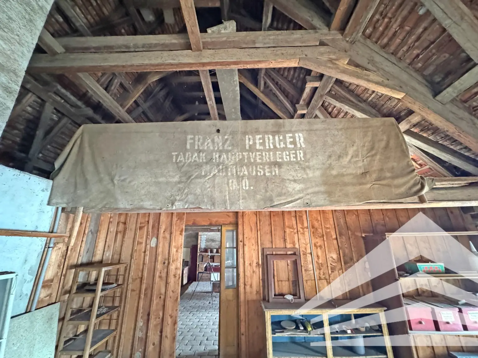 Dachboden Heindlkai 17