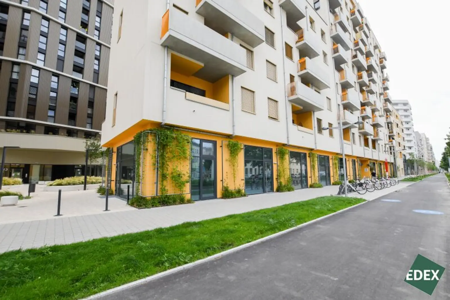 Erstbezug | Moderne Gewerbefläche mit hoher Sichtbarkeit und flexibler Nutzung