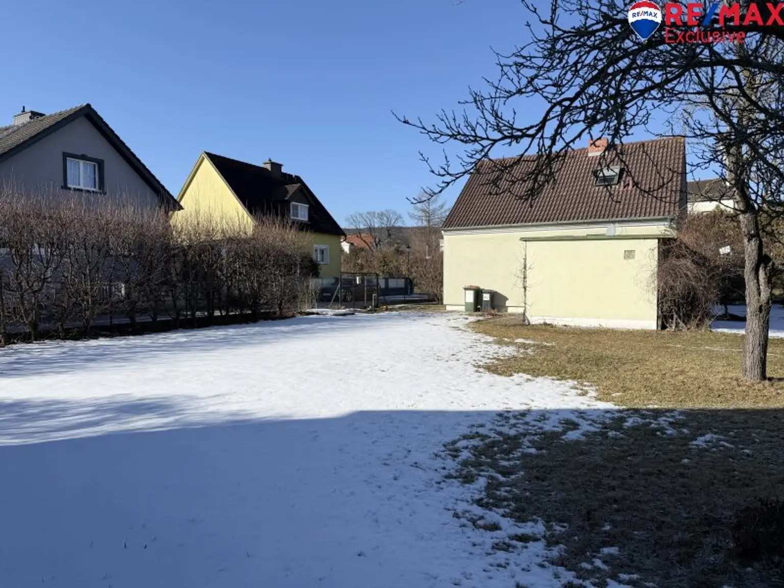 Wohnen im Grünen – Einfamilienhaus mit 653 m² Grund in Bad Fischau-Brunn zu kaufen!