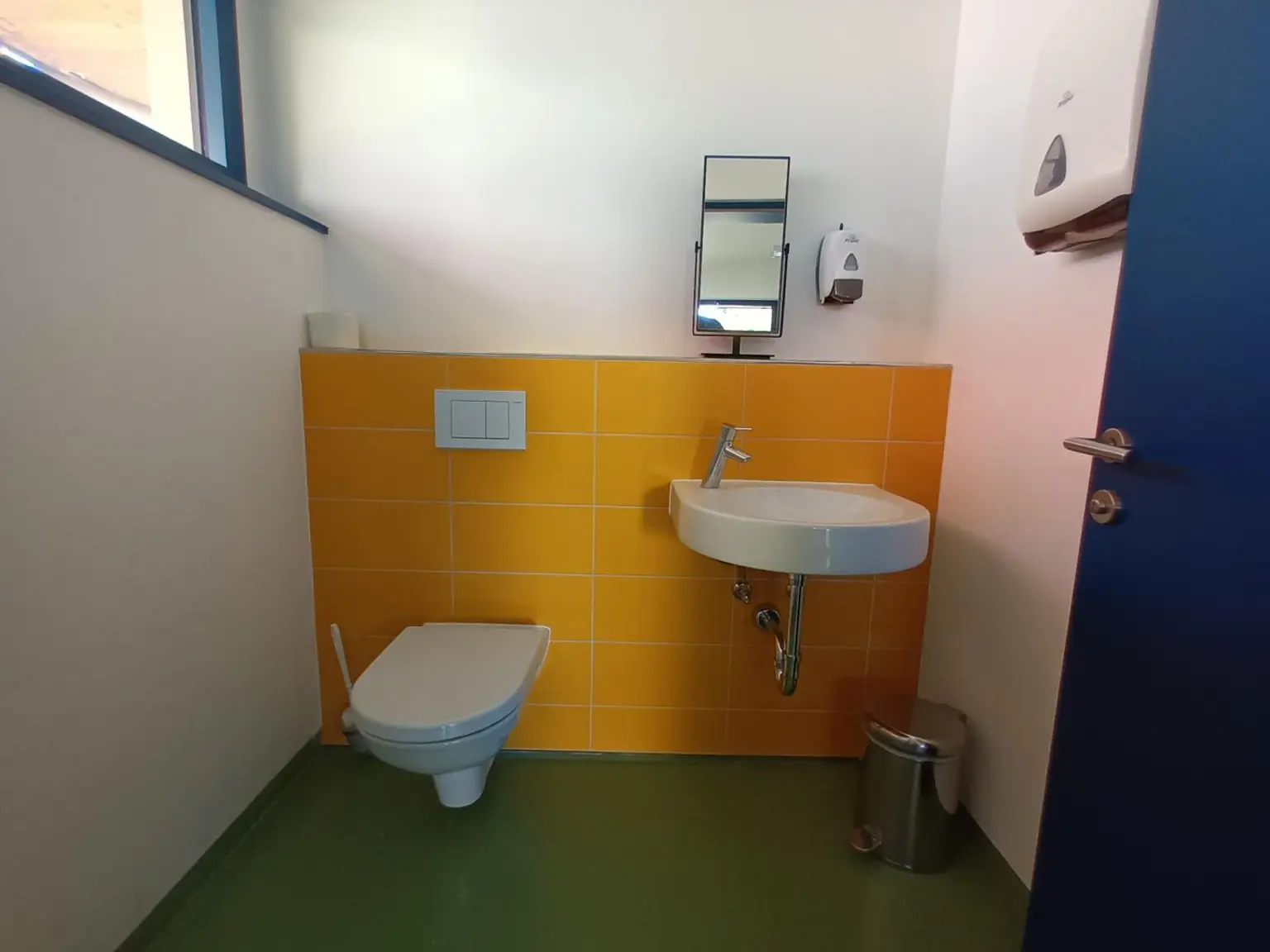 89,5 m² Tierarztpraxis, Ordination in Mürzhofen – sofort verfügbar