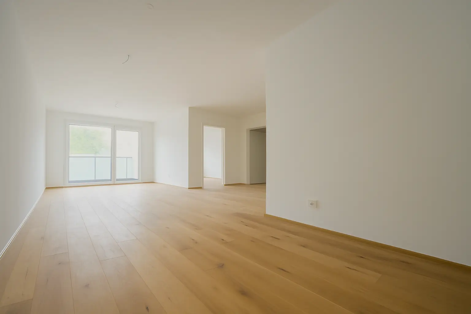 Urban. Grün. Zuhause. – 3-Zimmer-Wohnung mit Loggia in Toplage