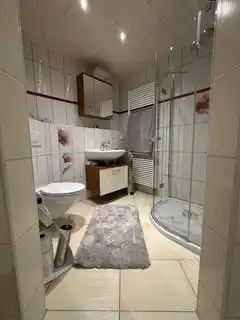 Duschbad Wellness UG