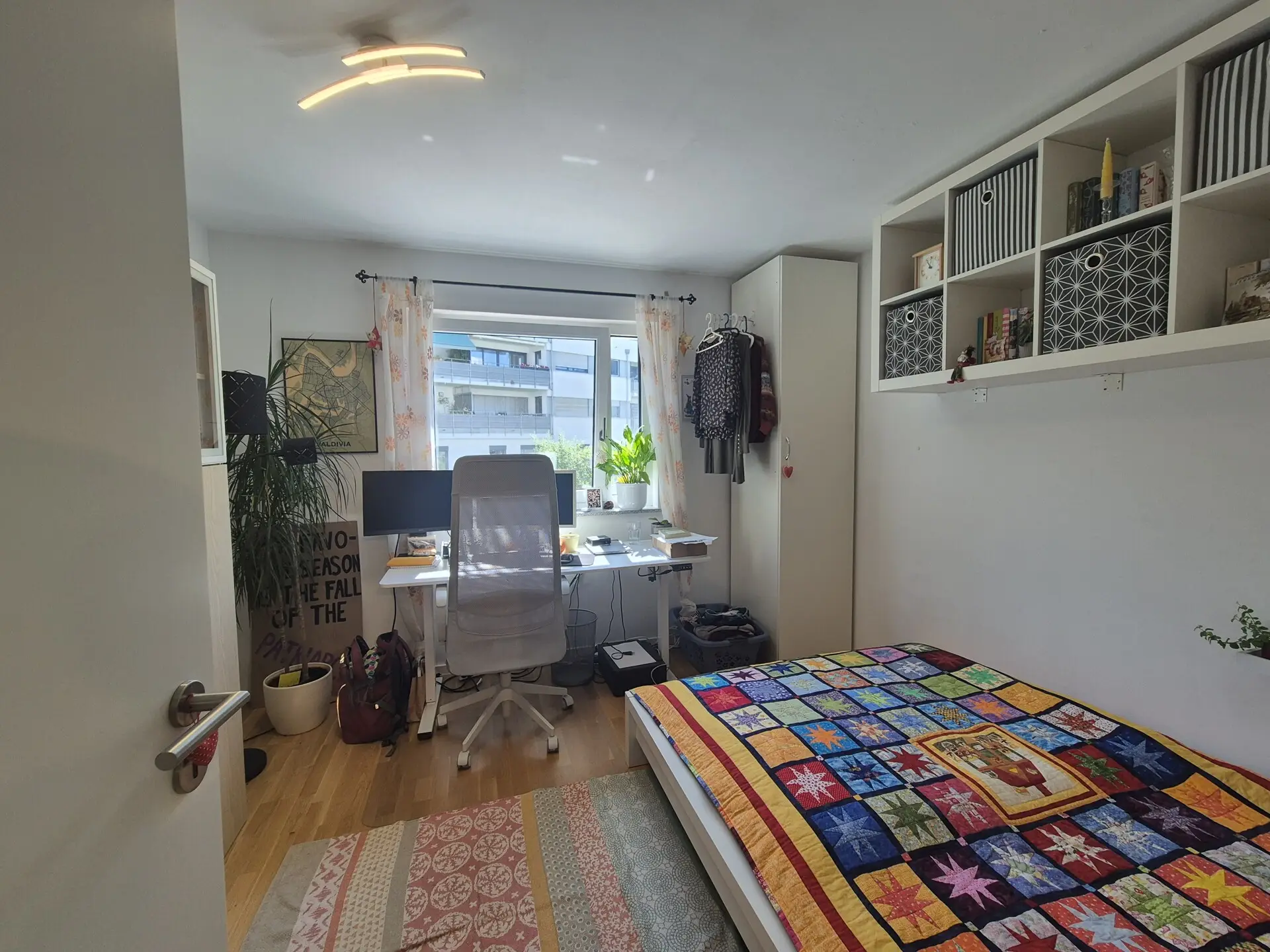 Schlafzimmer 1