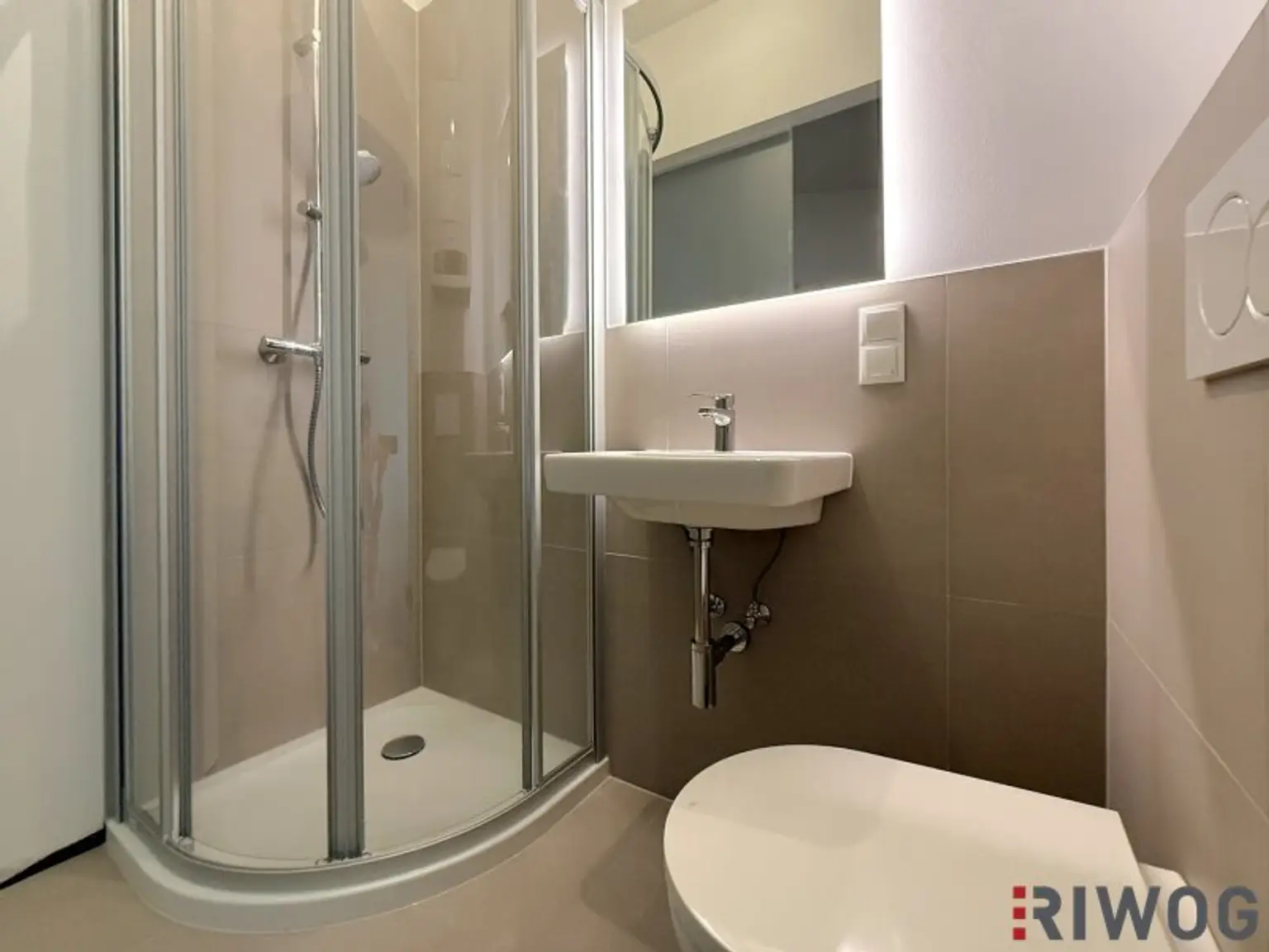 CITY APARTMENT - Erstbezug nach Sanierung | Garconniere