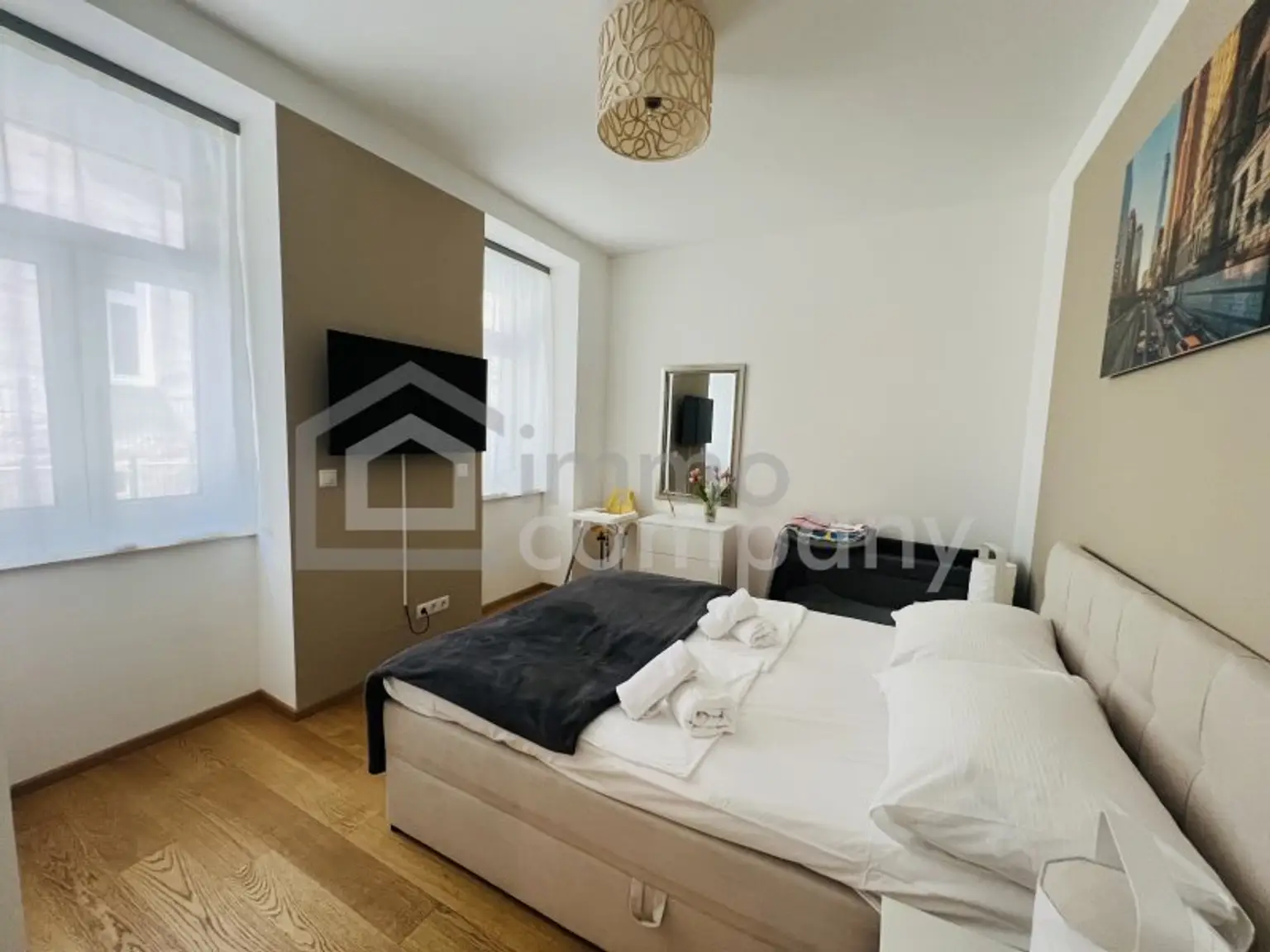 Perfekte Wohnung mit eigenem Garten und Terrasse! 15. Bezirk. U3 und U6!