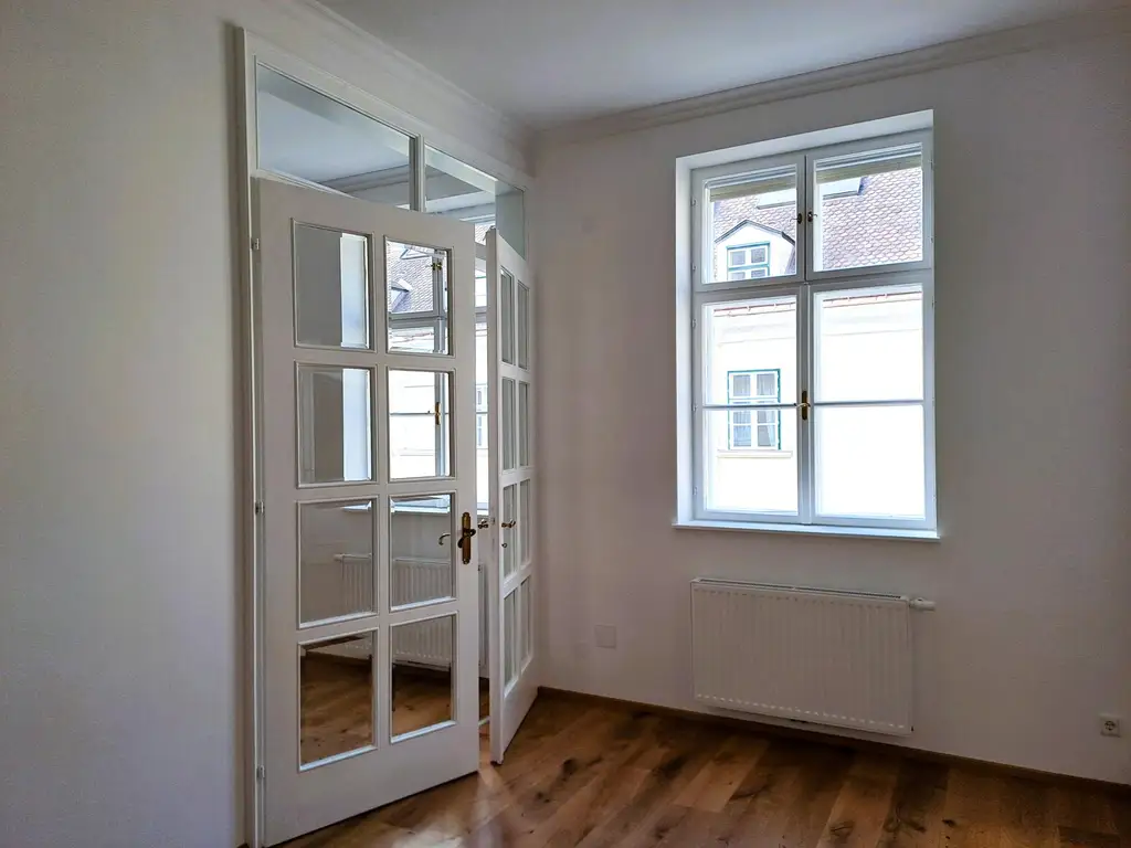 4 ZIM.WHG MIT BLICK IN RUHIGEN INNENHOF/LIFT/TIEFGARAGE