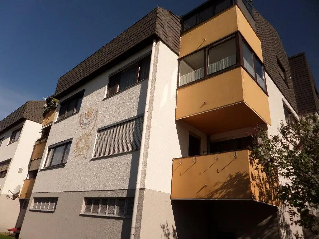 Ruhige 4-Raum-Wohnung am Wasserwald