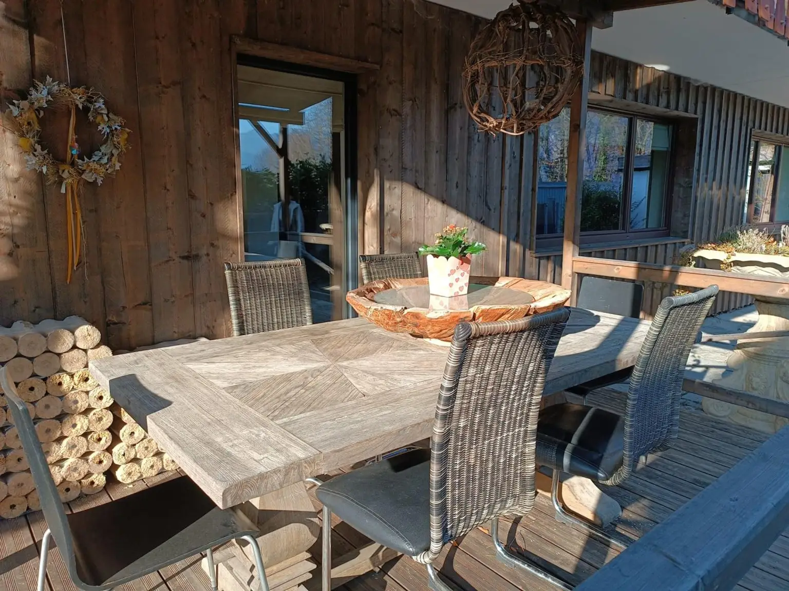 Terrasse für gemütliche Grillabende