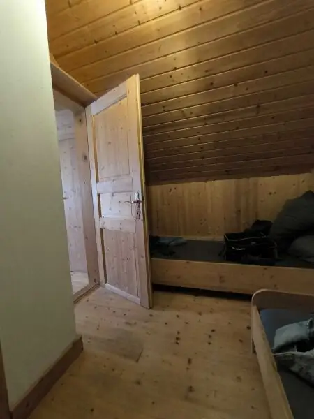 Einmalige Gelegenheit – Uriges Ferienhäuschen in traumhafter Naturlage mit Panoramablick auf den Afritzer See und privaten Seezugang