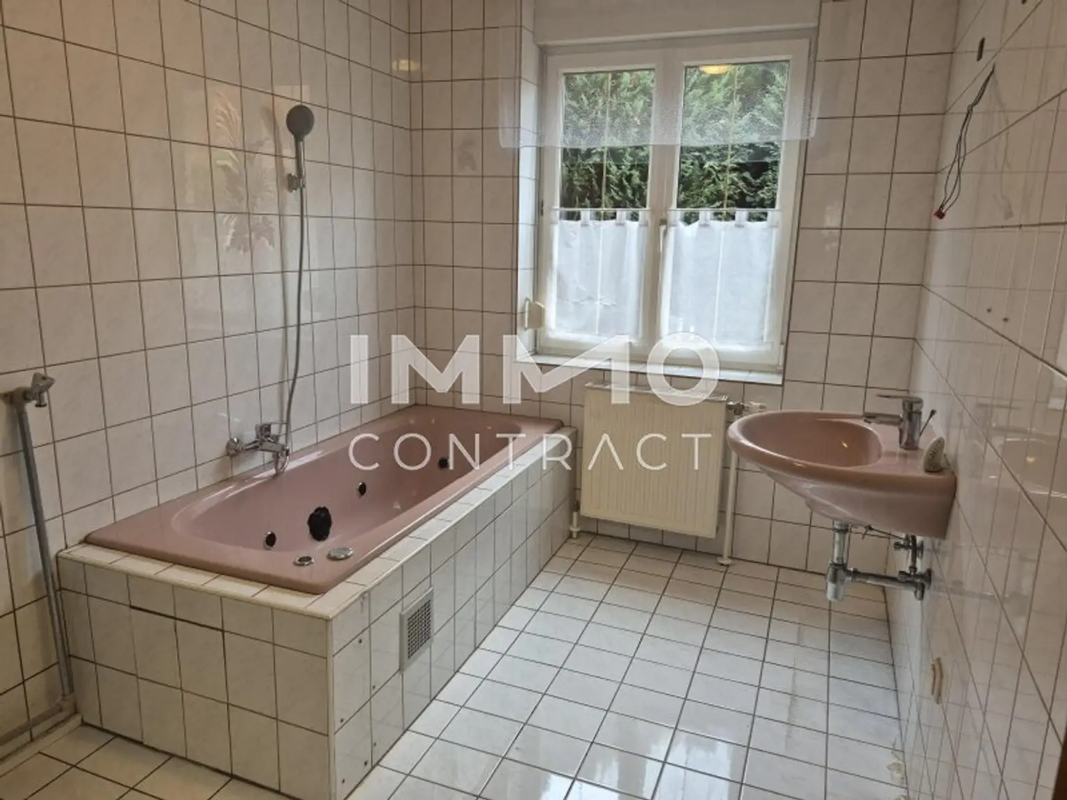 Badezimmer EG