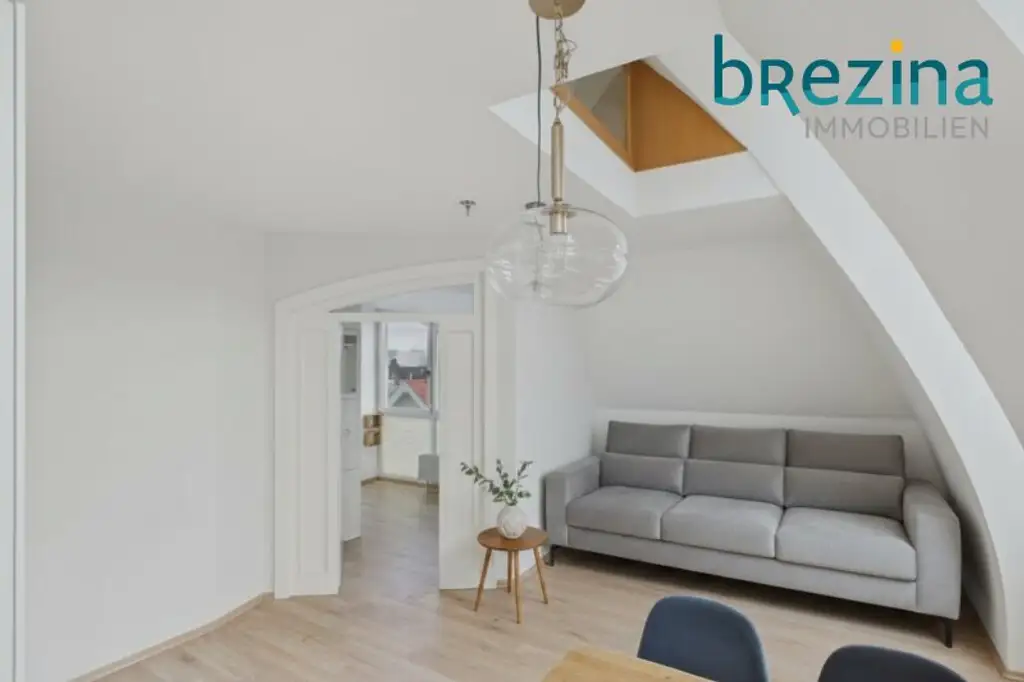 Einzigartiges Schmuckstück - Maisonettewohnung mit großer Terrasse