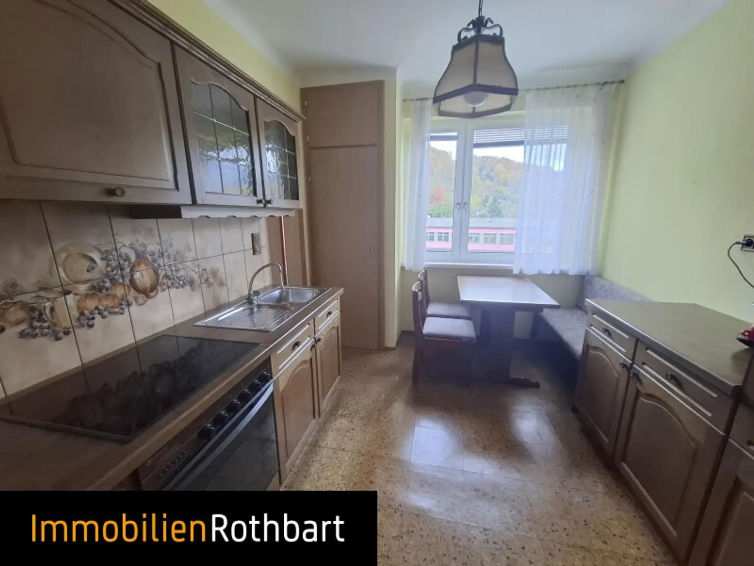 Gemütliche 2-Zimmer-Wohnung mit Balkon in Bruck an der Mur!