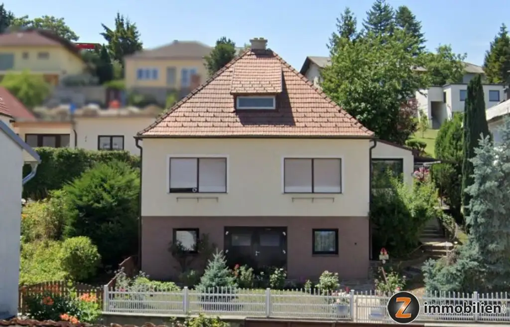 Hornstein: Einfamilienhaus in ruhiger Lage samt 2. Grundstück