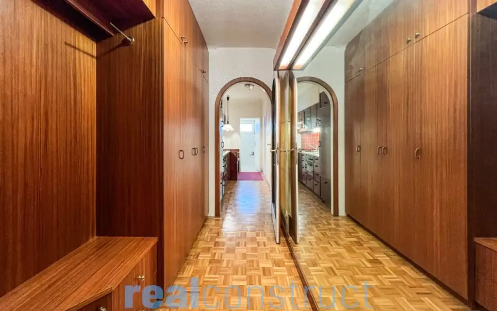 Charmante Garconniere in Atzgersdorf