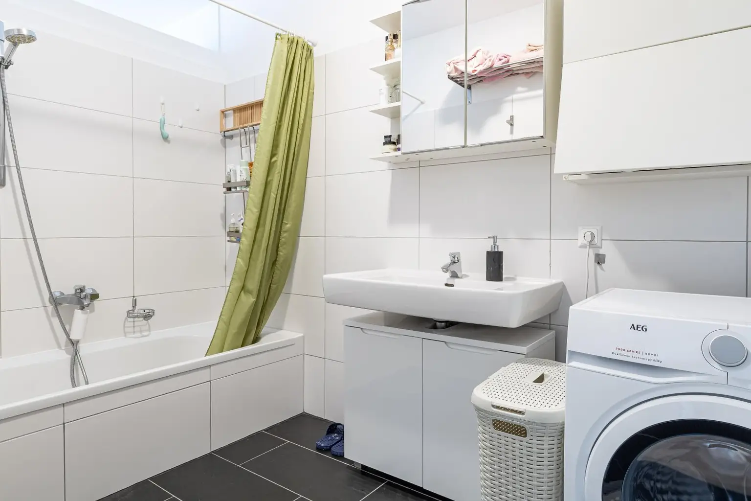 Moderne und helle Traumwohnung mit Stil