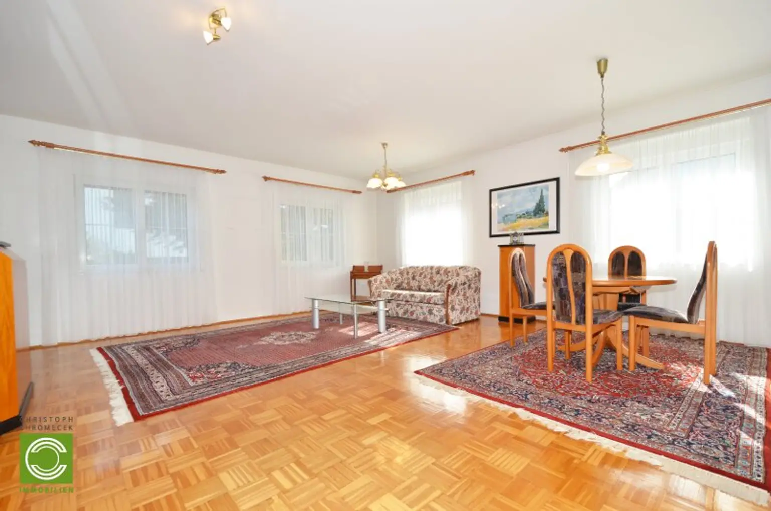CHRISTOPH CHROMECEK IMMOBILIEN - PERCHTOLDSDORF - Erstklassiger Bungalow auf ruhigem Eckgrundstück!