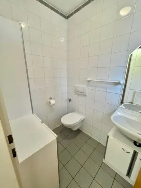 MIETOBJEKT- Wunderschönes Doppel-Haus mit herrlichen Terrassen & Garten - BRUCKHAUFEN -Nähe Donauturm - Uno- City!