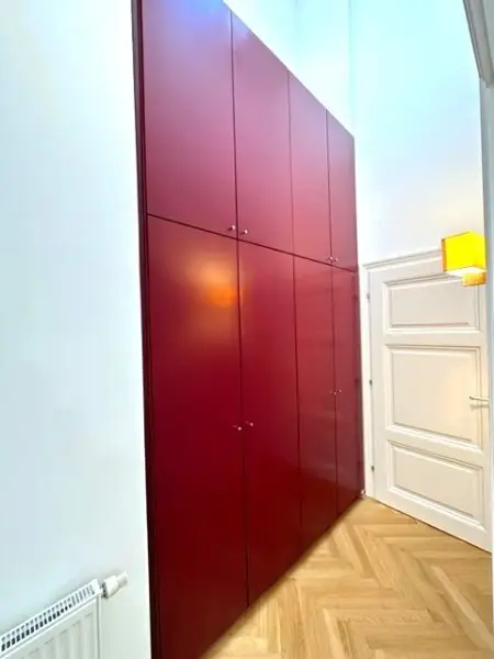 BÖRSE-NÄHE, klimatisiertes 98 m2 Dachgeschoss mit 9 m2 Terrasse, 3 Zimmer, Extraküche, 2 Bäder, Gonzagagasse
