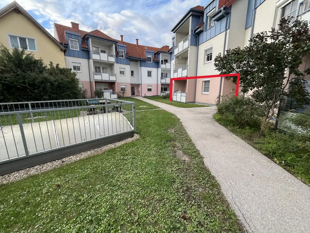 Moderne, gemütliche Wohnung mit Loggia und Tiefgaragenplatz