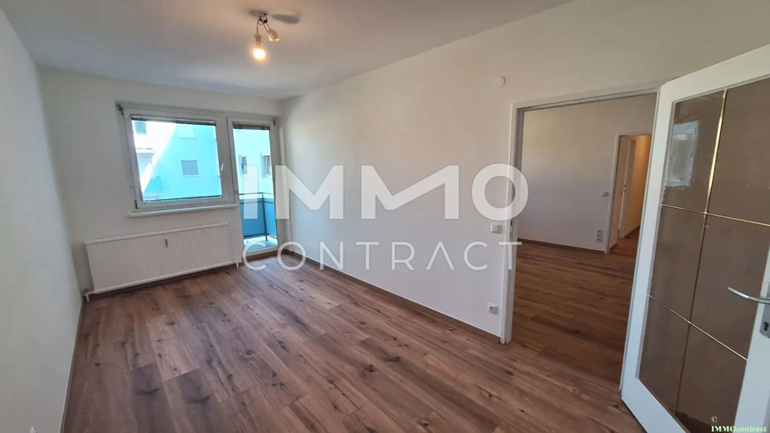 Neu sanierte 64 m² Eigentumswohnung mit Balkon im 2. Liftstock - Zentrum- und Bahnhofsnähe