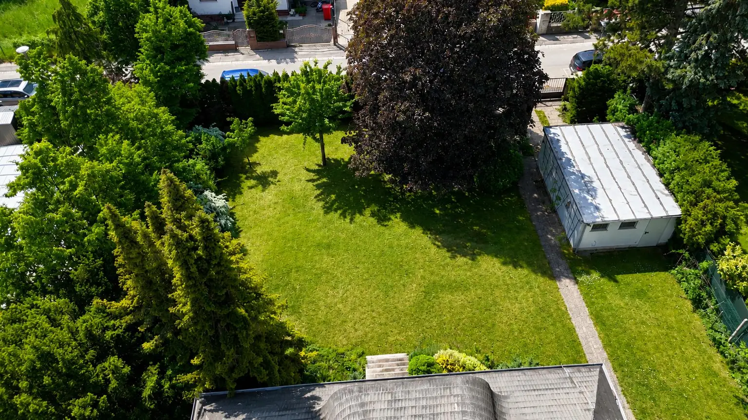 Bild 20, Garten von oben