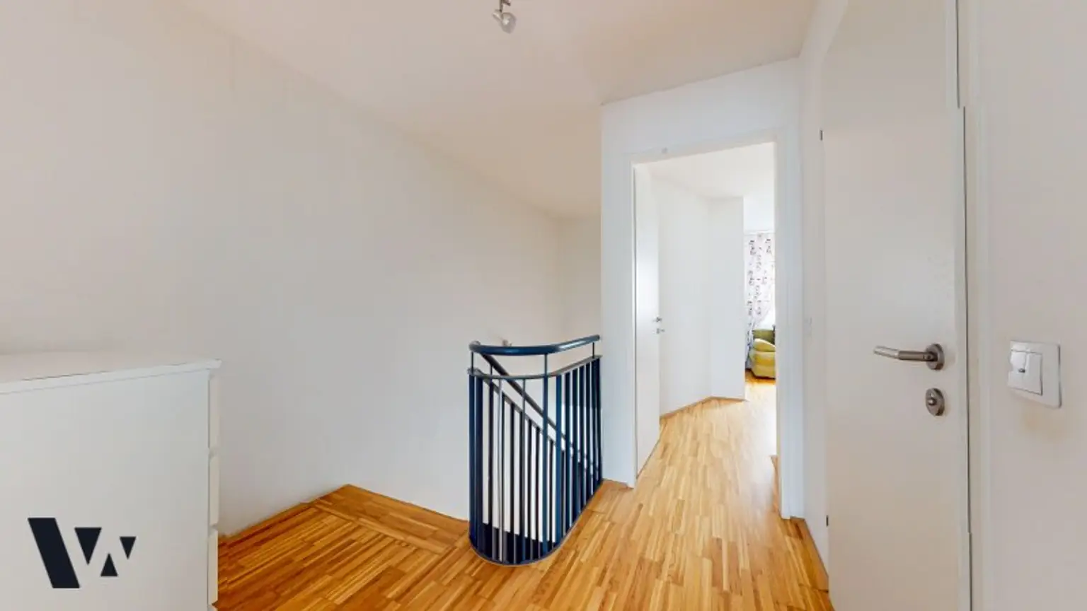VOLLMÖBLIERTE MAISONETTE MIT LOGGIA IN DONAUSPITAL NÄHE