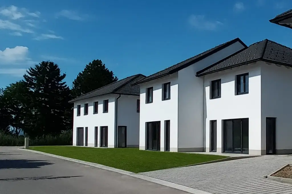 Moderne Doppelhaushälften in Ebenfurth – Ruhige Grünlage nahe Wien