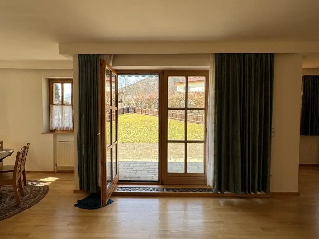 4-Zimmer-Familienhaus mit viel Platz für die ganze Familie, Garten & Garage