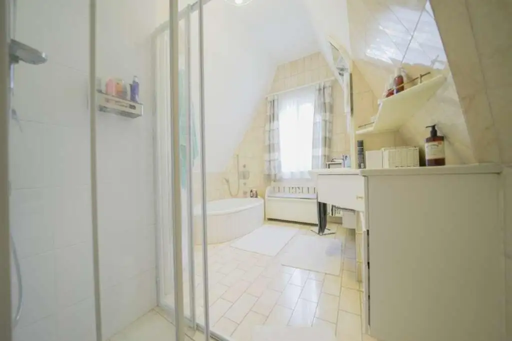 Privatsphäre & Komfort in Mureck – Exklusives Haus mit 223 m² Wohnfläche, 53 m² Terrasse & 53 m² Pool