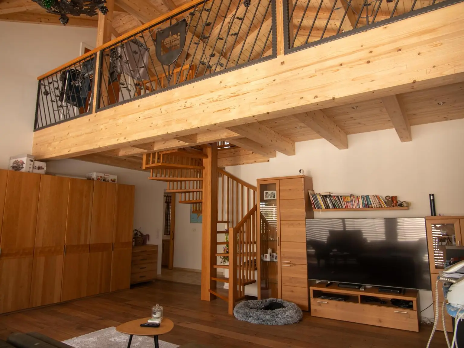 Exklusives Einfamilienhaus mit Ausblick und Wellnessbereich