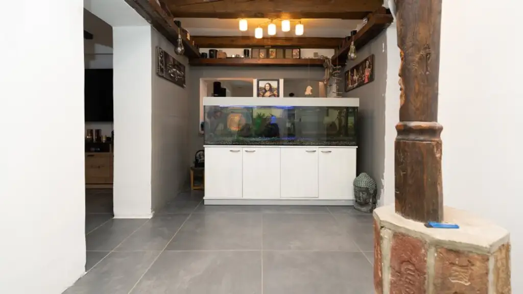 Paradies-Liebhaber aufgepasst! Detailreiches Ein oder Mehrfamilienhaus!