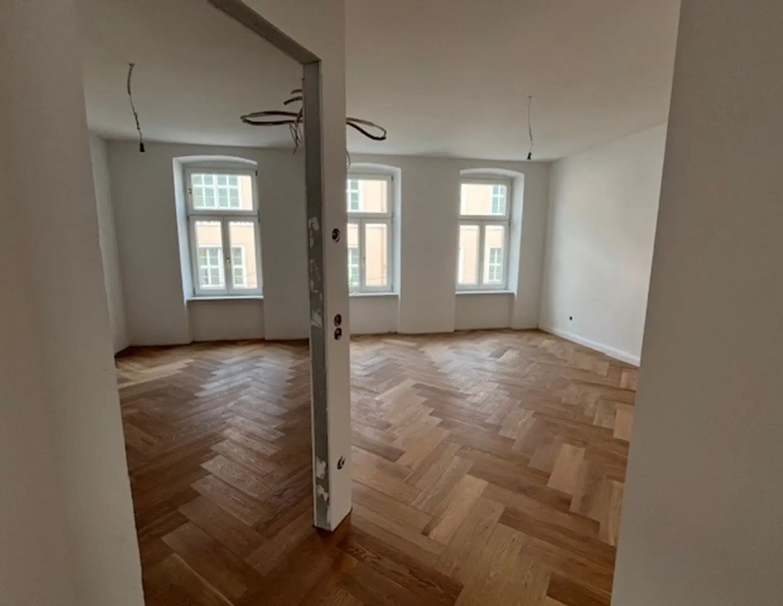 wunderschöne ERSTBEZUG Balkon-/Terrassenwohnungen