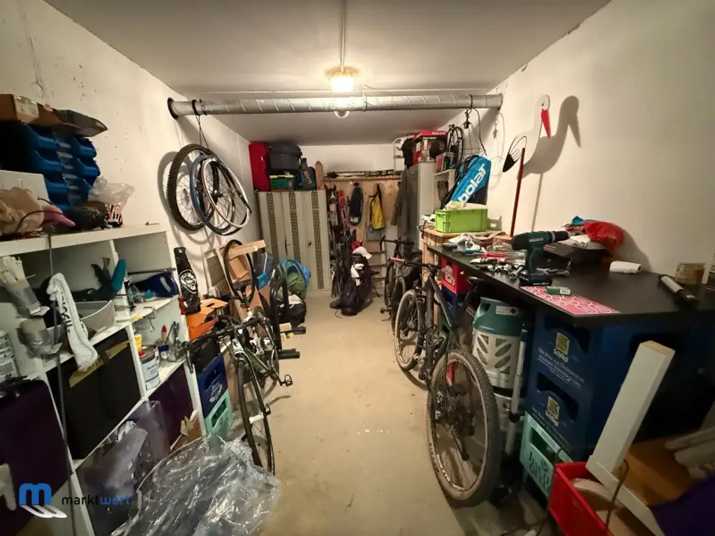 Traumhafte 4-Zimmer-Wohnung mit Loggia, Terrasse, Hobbyraum, TG-Stpl. in Linz-Urfahr!