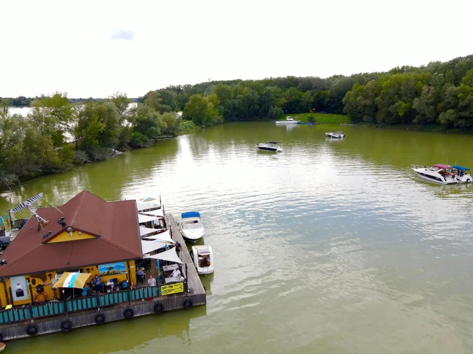 19 Drohnenaufnahme Richtung Altarm