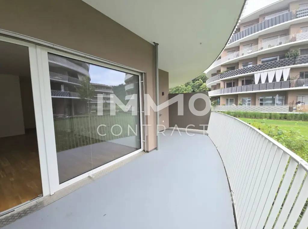 STRASSGANGER Straße 380c : Neuwertige 2 Zimmer- Wohnung mit großem Balkon - Straßganger Straße 380 c - Top 01c