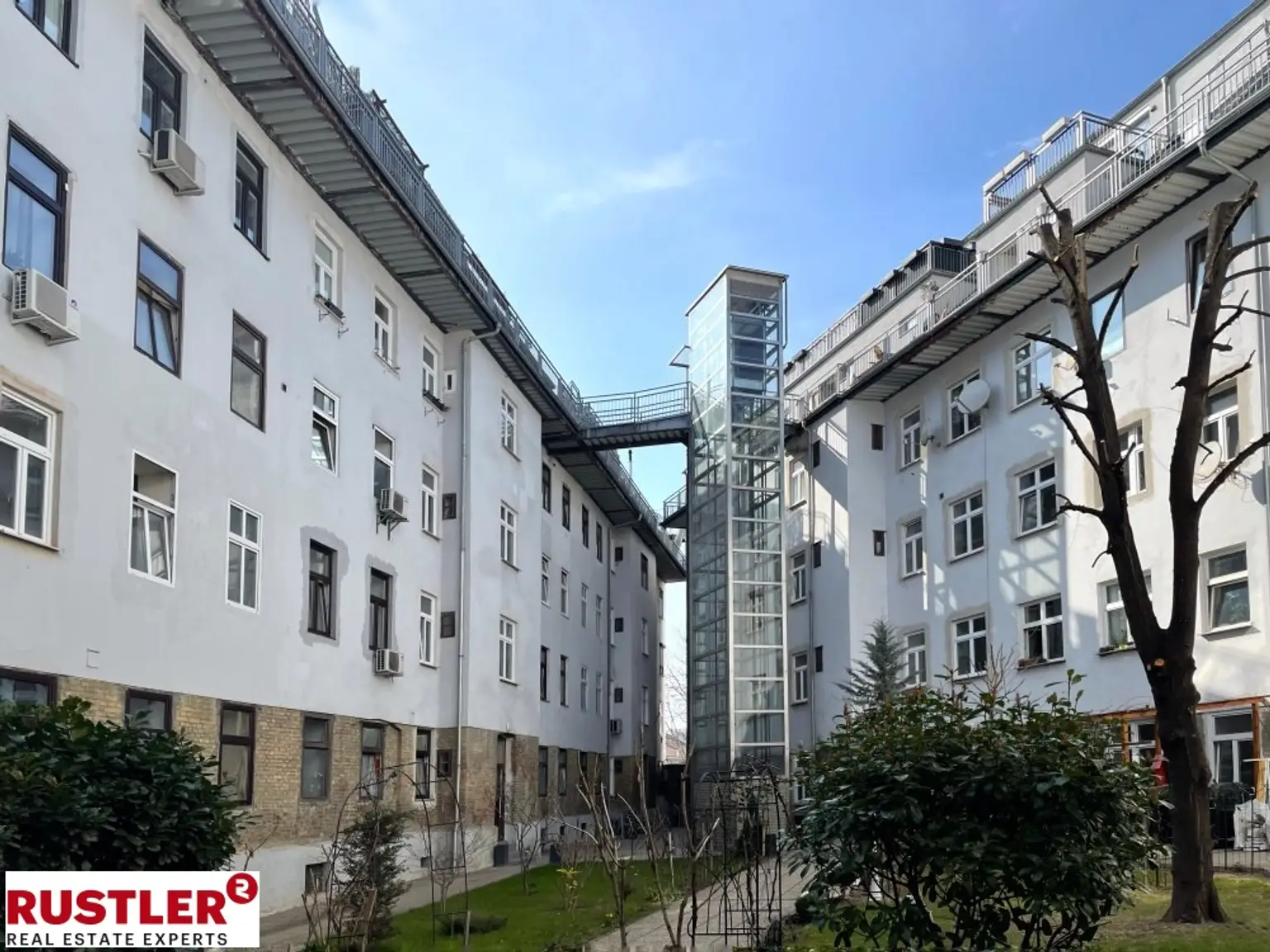 Traumhafte Dachterrassenwohnung direkt bei der U4-Meidling - klimatisiert!