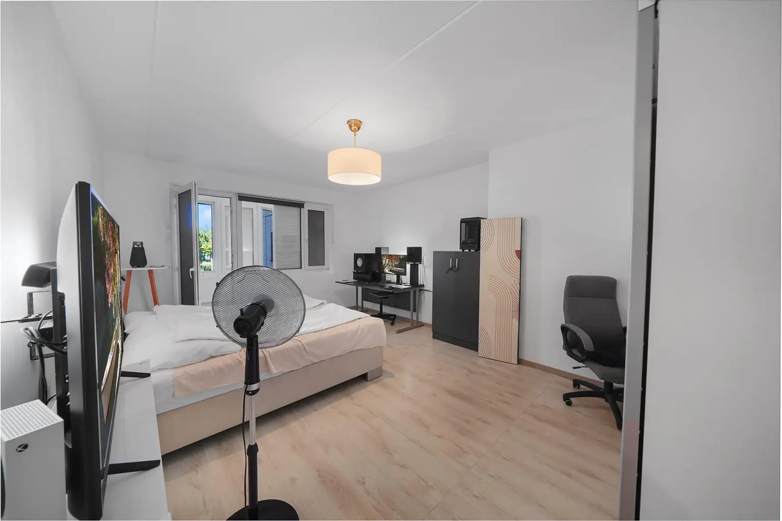 "Reis mich, Bauer! 2 Zimmer + Loggia - provisionsfrei f. Käufer!"