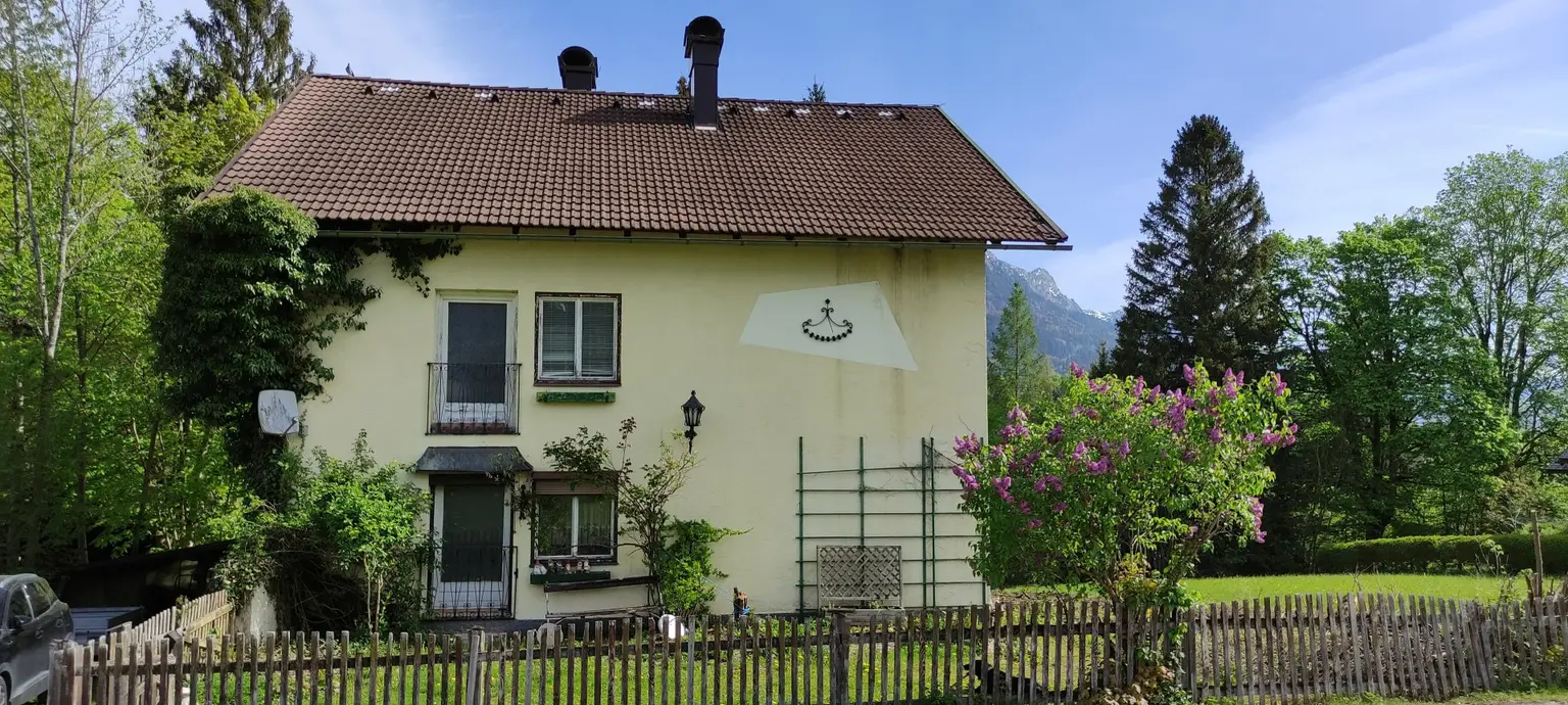 Bad Aussee: 200m² Haus zum Renovieren in Bestlage