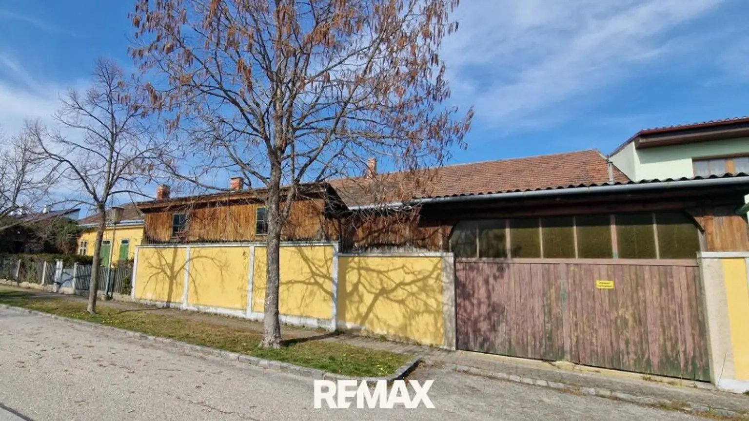 Hausansicht Straßenseite