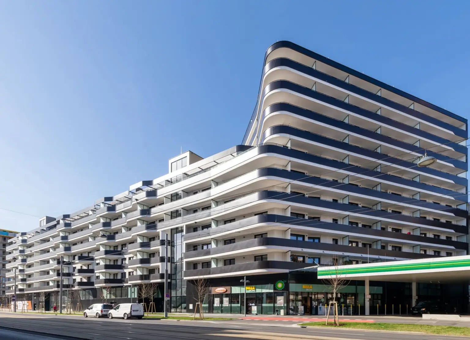 Moderner Neubau - Singlewohnung mit Freifläche, provisionsfrei mit gratis Jahreskarte Wr. Linien
