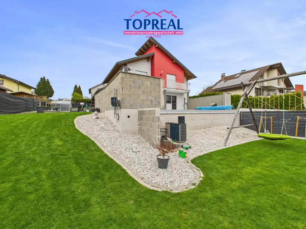 NÄHE WELS: Hochwertig modernisiertes Einfamilienhaus mit Traumgarten, Luxus - Poolanlage & smarter Haustechnik